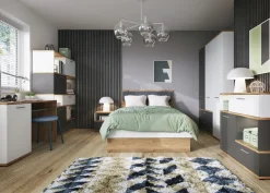 Bett TWENTY