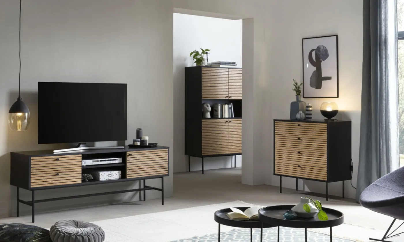 Highboard PERBAUNGAN
