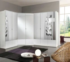 Kleidereckschrank IMAGO