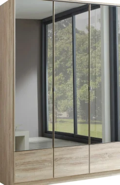 Kleiderschrank IMAGO