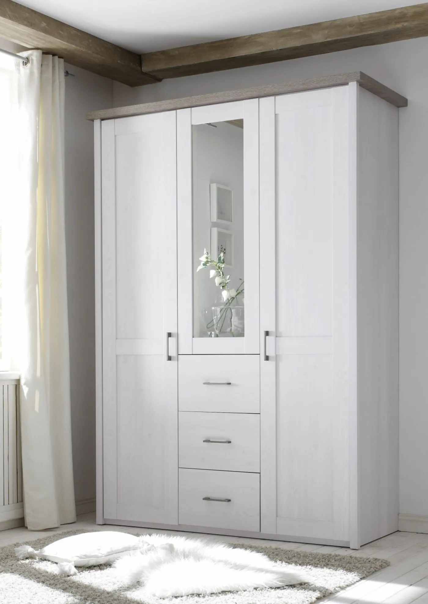 Kleiderschrank LUCA